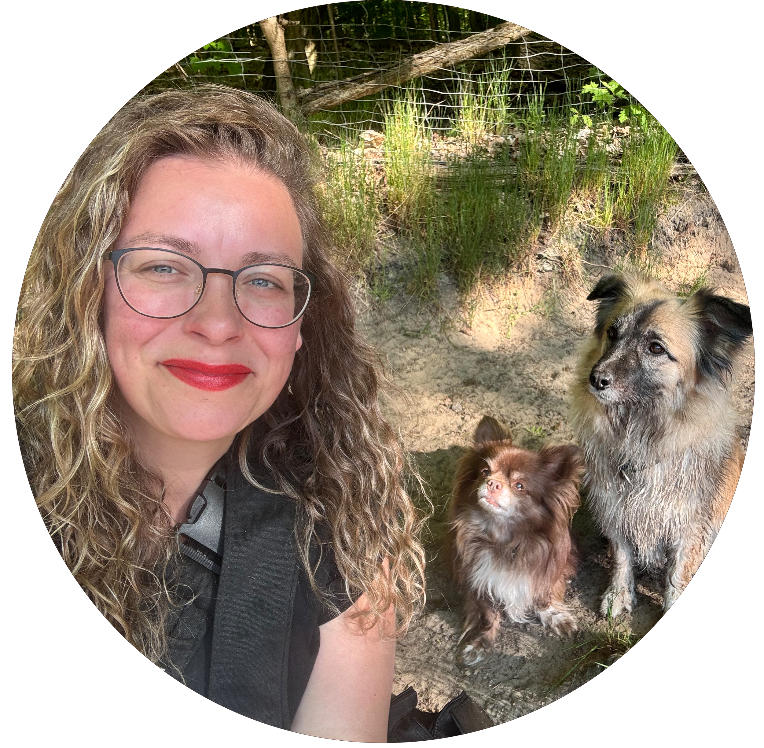 Lara mit ihren Hunden Lara mit ihren Hunden Brokkoli und Mio